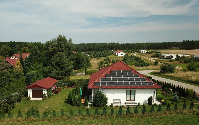 Dom nad jeziorem w malowniczej okolicy - Kaszuby
