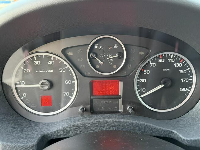 Peugeot Expert 2.0HDI Automat Dubel L2H1 Long Długi Brygadowka Klima Navi 2x Drzwi