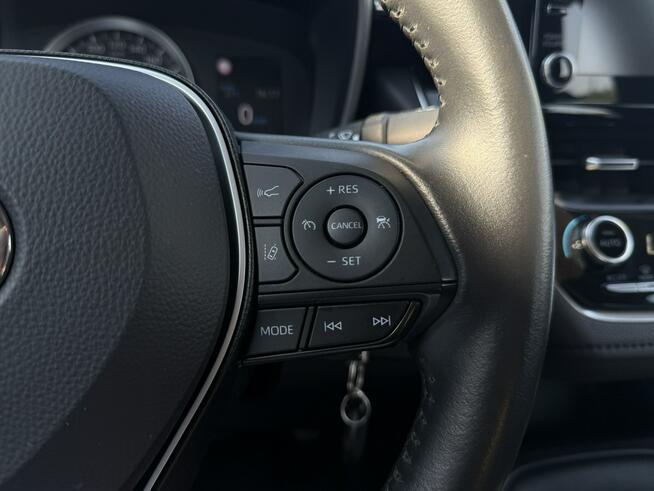 Toyota Corolla I właściciel Salon Polska Poleasingowy Serwis ASO VAT 23% Bezwypadkowy