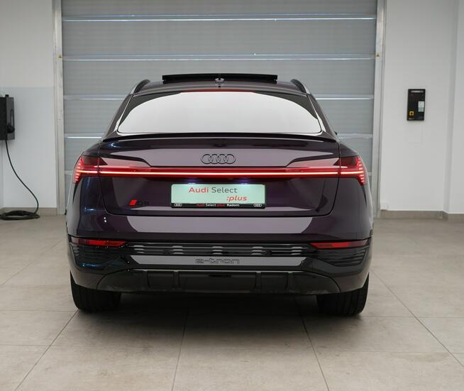 Audi Q8 e-tron 55 408KM Quattro MatrixLed Tempomat ACC Pneumatyka Kamery360 Panorama