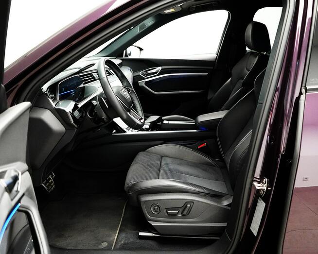 Audi Q8 e-tron 55 408KM Quattro MatrixLed Tempomat ACC Pneumatyka Kamery360 Panorama