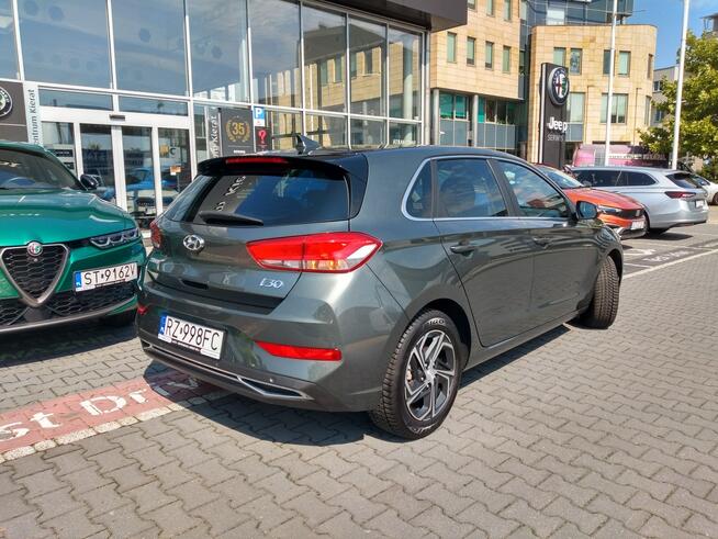 Hyundai i30 1.0 T-GDI 120km smart podgrzewane fotele i kierownica kamera fv23%