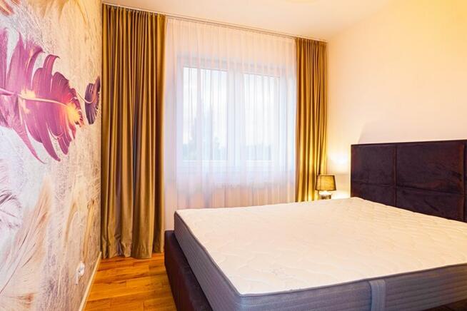 3 pokoje, balkon, parking - Jedności Narodowej 232