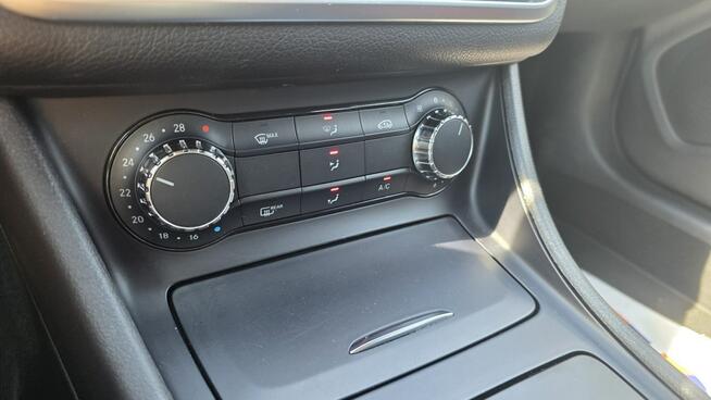 Mercedes CLA 250 zarejestrowany super stan automat ledy xsenon navi