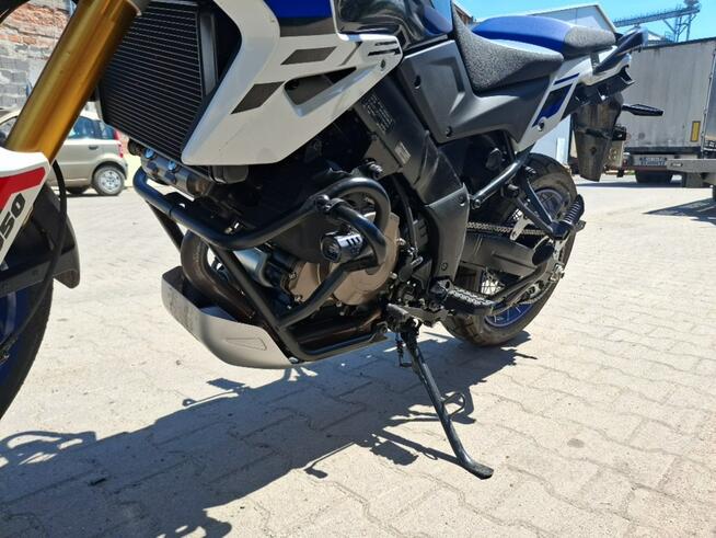 Suzuki V-STORM