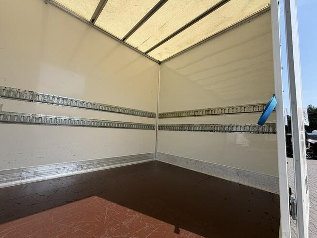 Renault Master 2.3 / 145KM Kontener Drzwi Boczne Winda 750kg Mascott Iveco Sprinter