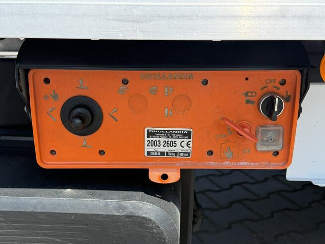 Renault Master 2.3 / 145KM Kontener Drzwi Boczne Winda 750kg Mascott Iveco Sprinter
