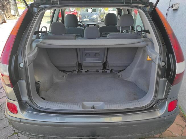 Nissan Almera Tino klima, Kamera, Alu, wielofunkcja, el.szyby x4, Org. CD, zarejestrowany
