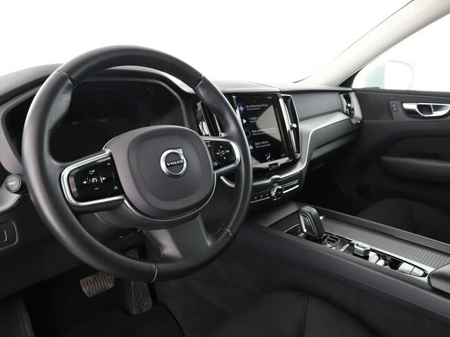 Volvo XC 60 PHEV full LED 4x4 automat navi klima auto kamery virtual cocpit