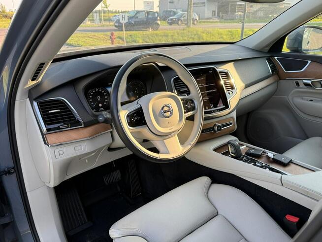 Volvo XC 90 MomentumPro*Kamera360*FullLed*VirtualCocpit*Bliss*Navi*SerwisASO*7osob