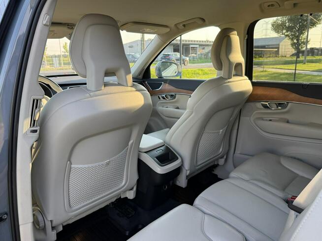 Volvo XC 90 MomentumPro*Kamera360*FullLed*VirtualCocpit*Bliss*Navi*SerwisASO*7osob