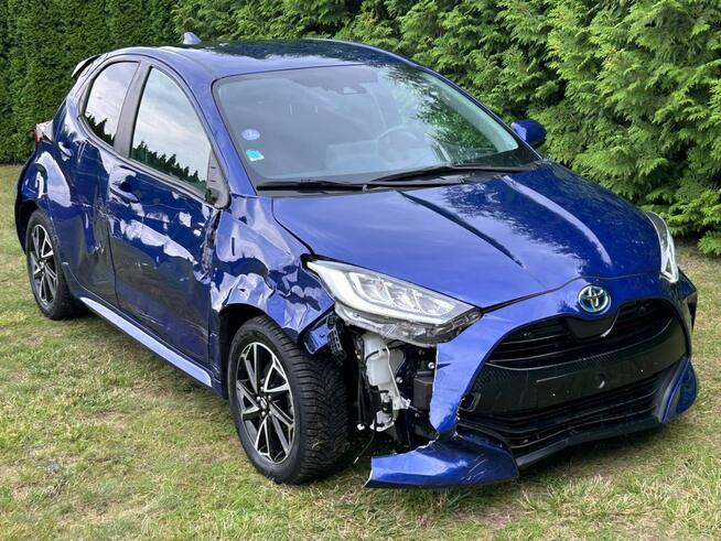 Toyota Yaris #FullLed #Kamera #Navi #Alufelgi
