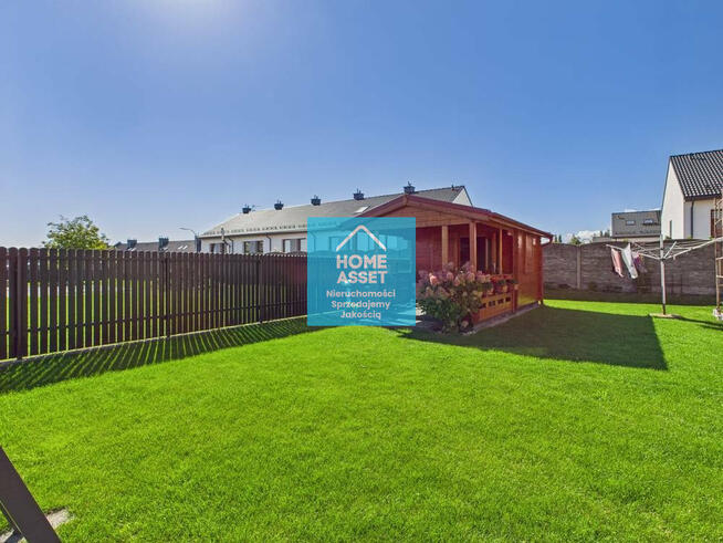 Obiekt komercyjny 437 m² na działce 2226 m2