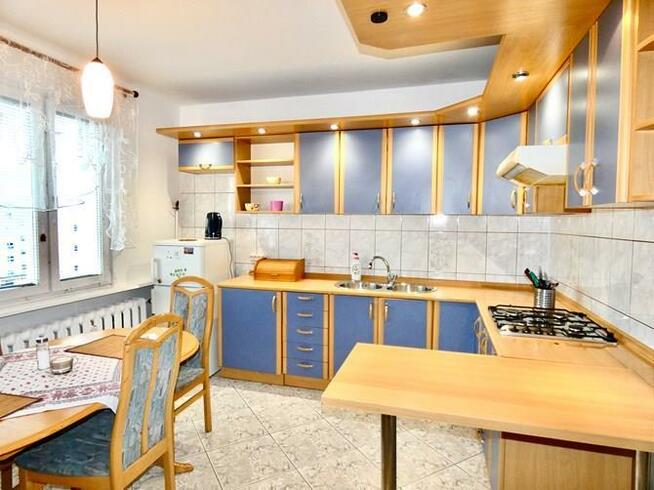 Harcerska 7, Koniuchy, przestronny pokój