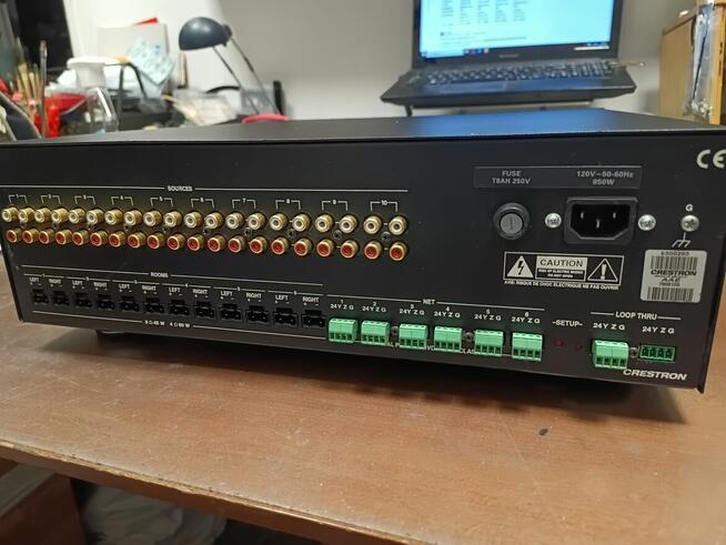 wzmacniacz/strefa Crestron Adagio Audio Expander
