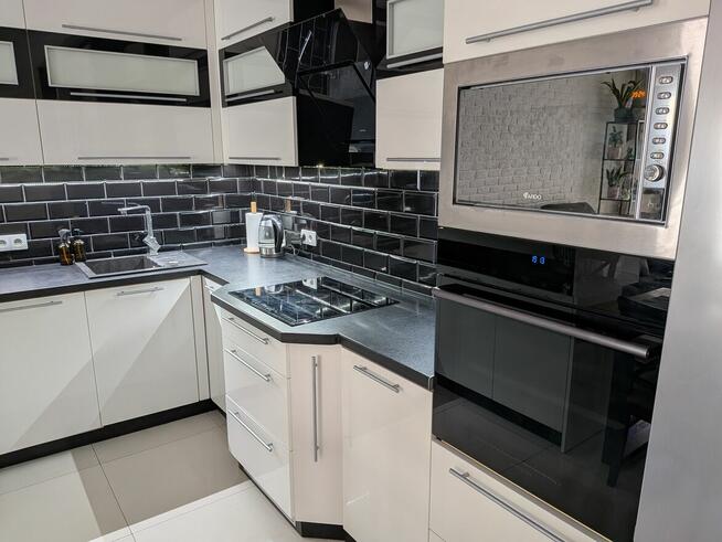 Mieszkanie 68,8 m², 3 pokoje, balkon i miejsce parkingowe