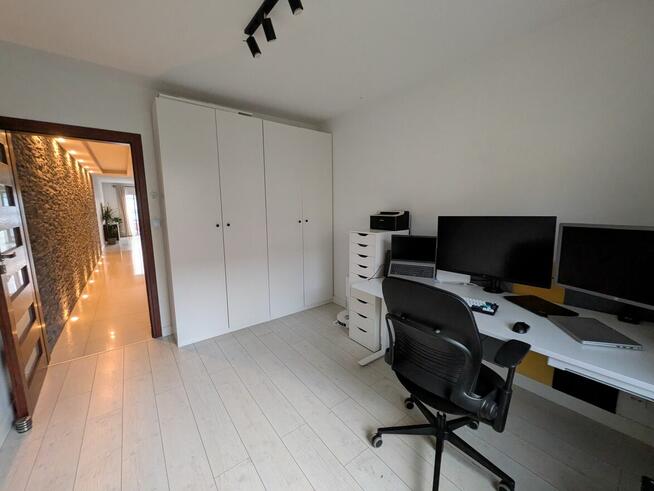 Mieszkanie 68,8 m², 3 pokoje, balkon i miejsce parkingowe