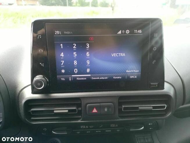 Toyota Proace City Verso 1.2 D-4T Family