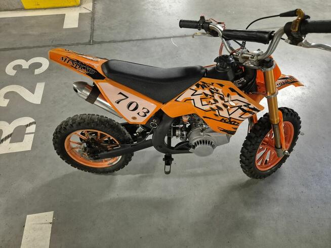 Mini Cross KXD 703