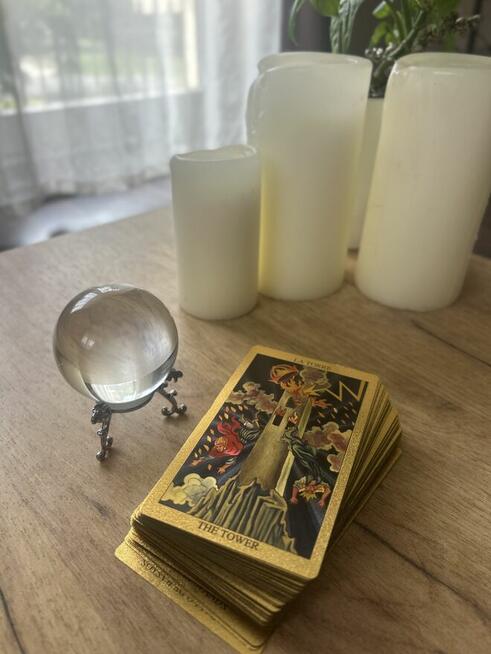 Tarot – profesjonalny rozkład kart | Miłość • Praca • Przysz