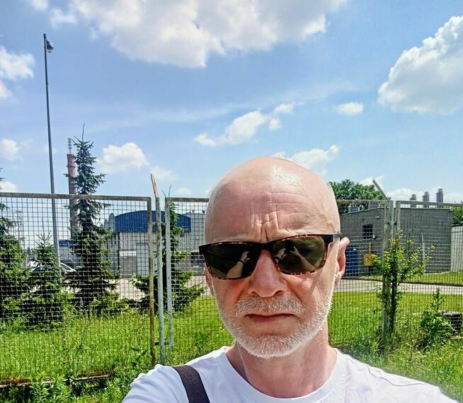 MARCIN. BEZDOMNY ALKOHOLIK.