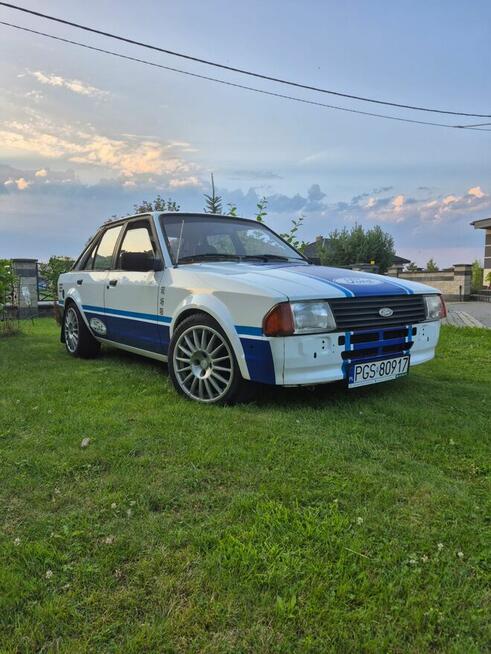 Ford Escort Mk3 Sedan – Automat – Klasyk / Youngtimer