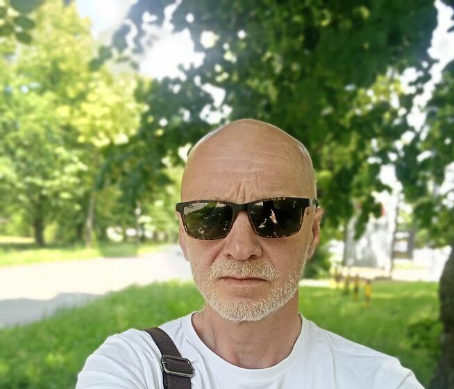 MARCIN. BEZDOMNY ALKOHOLIK.