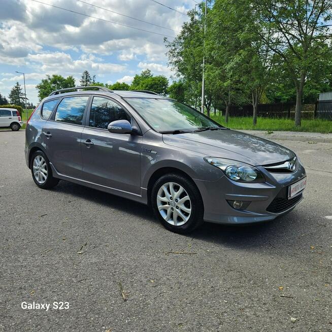 Hyundai i30 i30cw 1.4 blue Comfort