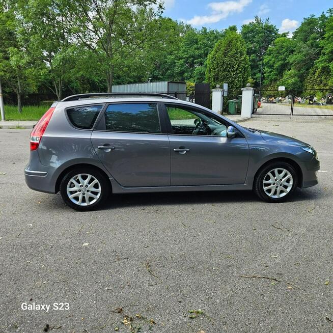 Hyundai i30 i30cw 1.4 blue Comfort