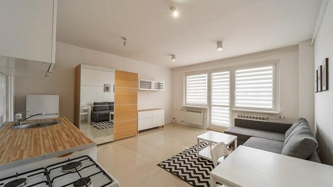 Jasna kawalerka 25 m2, balkon - Curie-Skłodowskiej