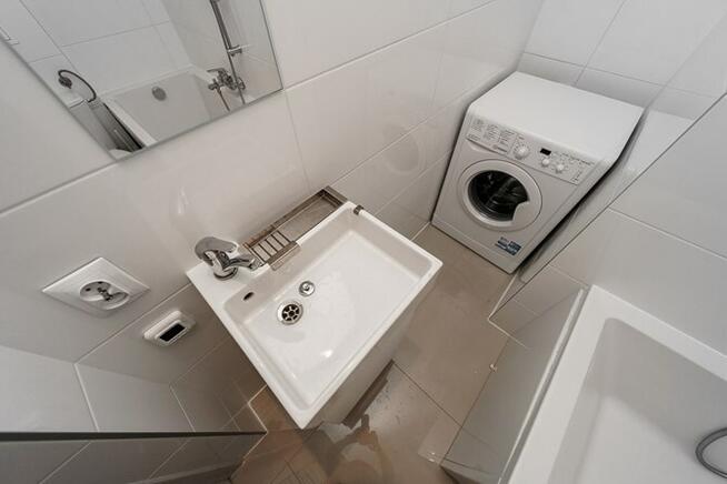 Jasna kawalerka 25 m2, balkon - Curie-Skłodowskiej