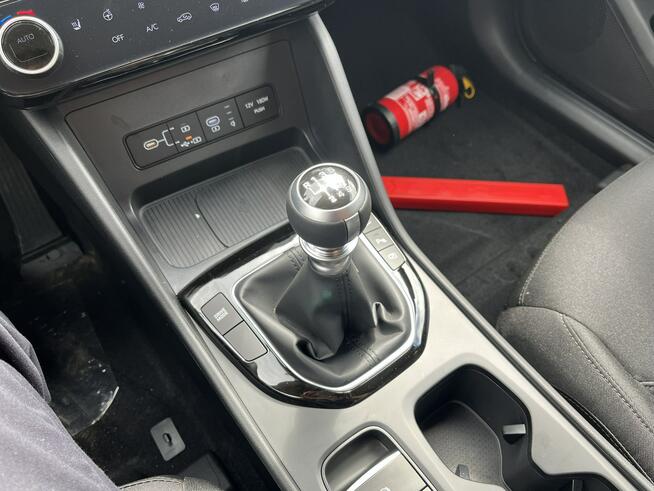 Hyundai Tucson manual w wersji Smart+LED