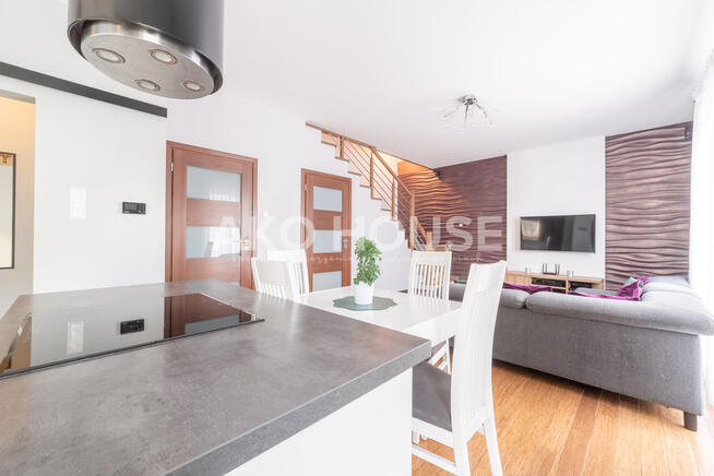 DOM szeregowy | Ciołkowskiego | Garaż |Taras 20 m2