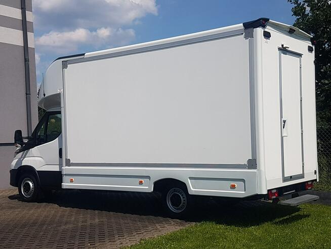 Iveco Daily KONTENER NISKOPODŁOGOWY 4,44x2,23x2,42 SKLEP BAR FOODTRUCK KAMPER AC