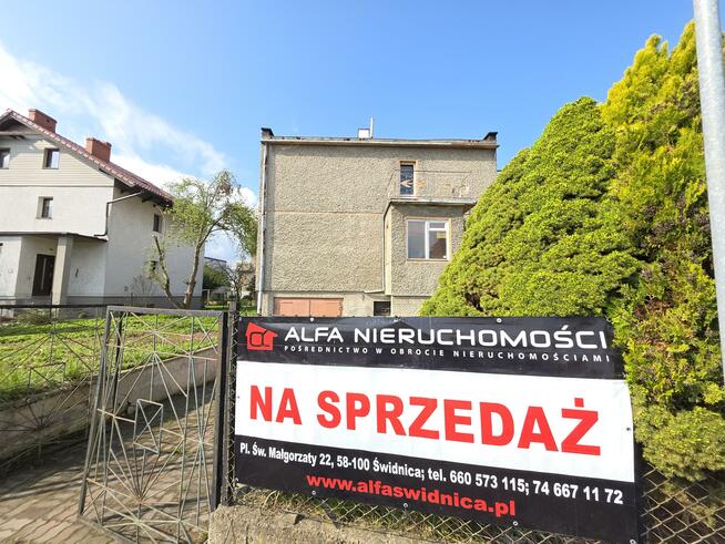 Dom Świdnica, okolice Zalewu