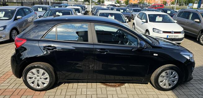 Kia Rio model 2018, grzane fotele i kierownica,radar, kontrola pasa, nawigacja