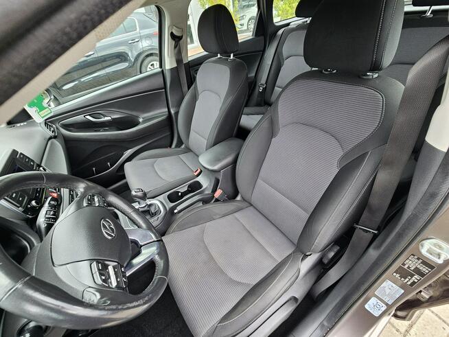 Hyundai i30 Pierwszy włąściciel, kontrola pasa, tempomat, czójniki parkowania