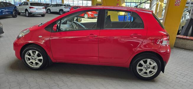 Toyota Yaris 2009/2010 Roczna Gwarancja
