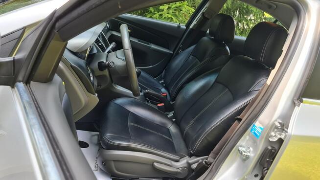 Chevrolet Cruze LT 1.8 16v 141KM # Full Opcja # Navi # Skóra # Super Stan !!!