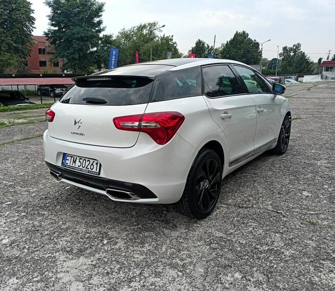 Citroen DS5 model 2015, najbogatsza wersja, bardzo zadbane, serwisowane
