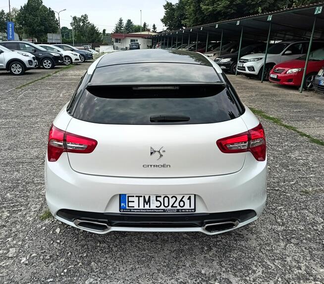Citroen DS5 model 2015, najbogatsza wersja, bardzo zadbane, serwisowane