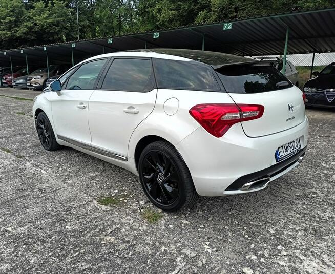 Citroen DS5 model 2015, najbogatsza wersja, bardzo zadbane, serwisowane