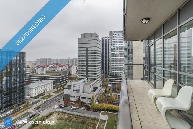 Luksusowy apartament w Centrum Warszawy | 48 m² | 13 piętro | Balkon | Klimatyzacja | Fabryka Norbli