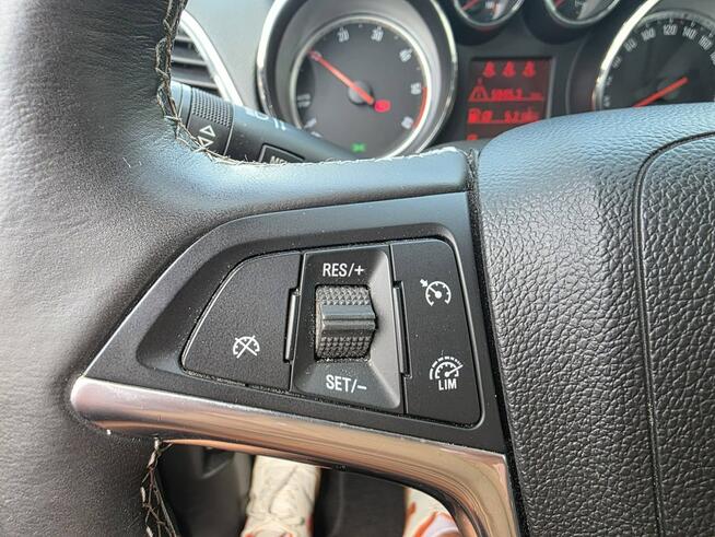 Opel Mokka 1.7 CDTI 130 KM, Kamera, Bluetooth, Klima, Grzane Fotele i Kierownica