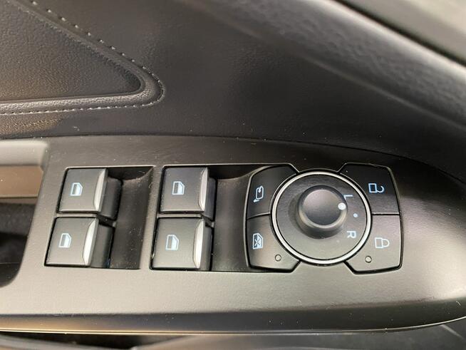 Ford Focus 1.0 EcoBoost mHEV Titanium X aut
