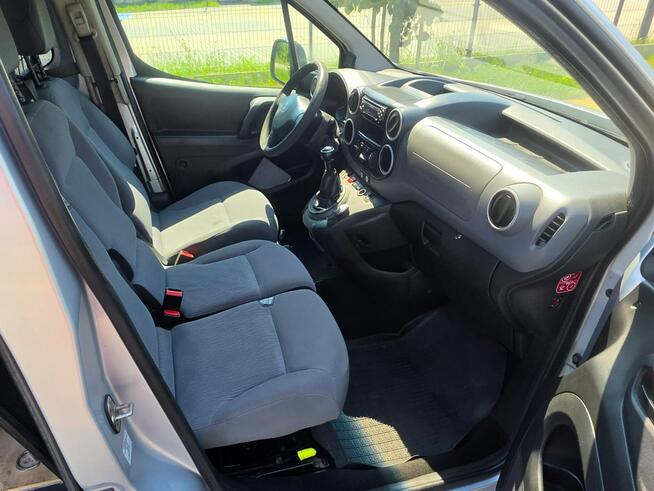 Peugeot Partner Long | 1.6 HDi 90 KM | 3-osobowy | 2012 | 291 tys. km |