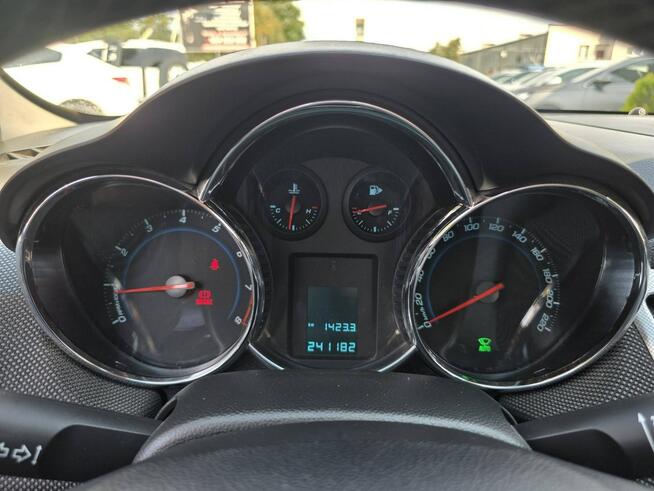 Chevrolet Cruze 1.8 Benzyna 141 KM, Klimatyzacja, Alufelgi, Isofix, Tempomat, 2 Klucze