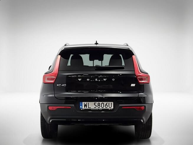 Volvo XC 40 T5 Plug-In Hybrid R-Design aut ! Z Polskiego Salonu ! Faktura VAT !