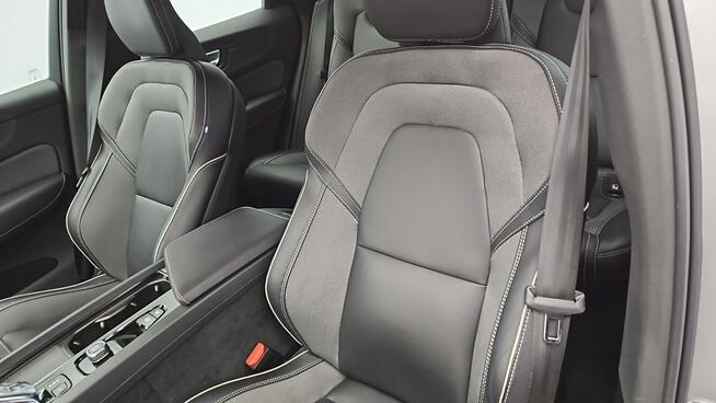 Volvo XC 60 B4 B Plus Dark aut ! Z Polskiego Salonu ! Faktura VAT !