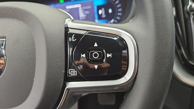Volvo XC 60 B4 B Plus Dark aut ! Z Polskiego Salonu ! Faktura VAT !